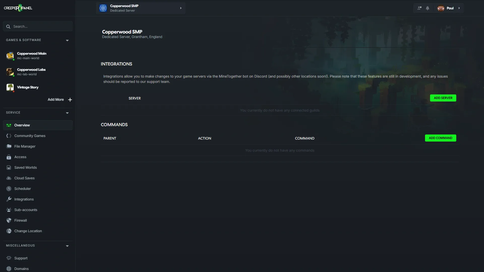 CreeperPanel Integrations page showing Discord server integration and command controls.