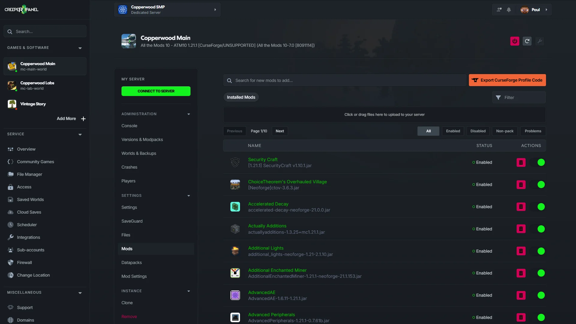 CreeperPanel Minecraft mods page showing search, installed mods, filters, and enabled toggles.